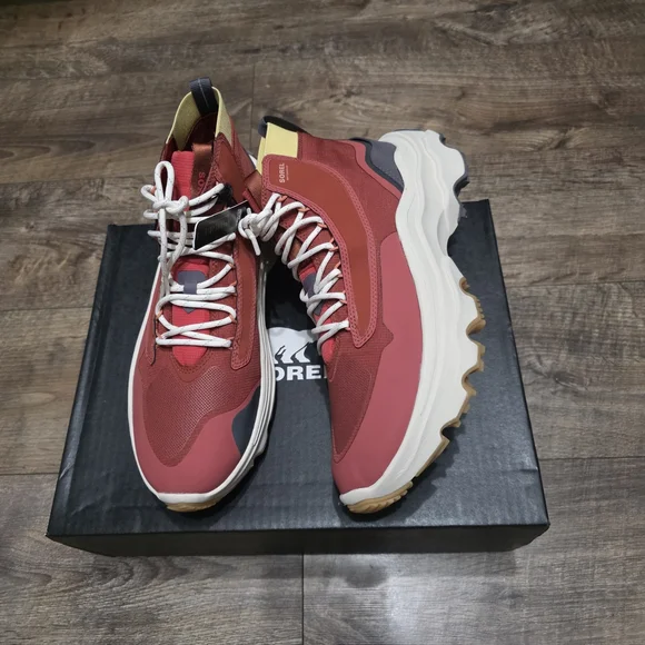 Do Not Buy Sorel Kinethic Sneaker Women Size 11